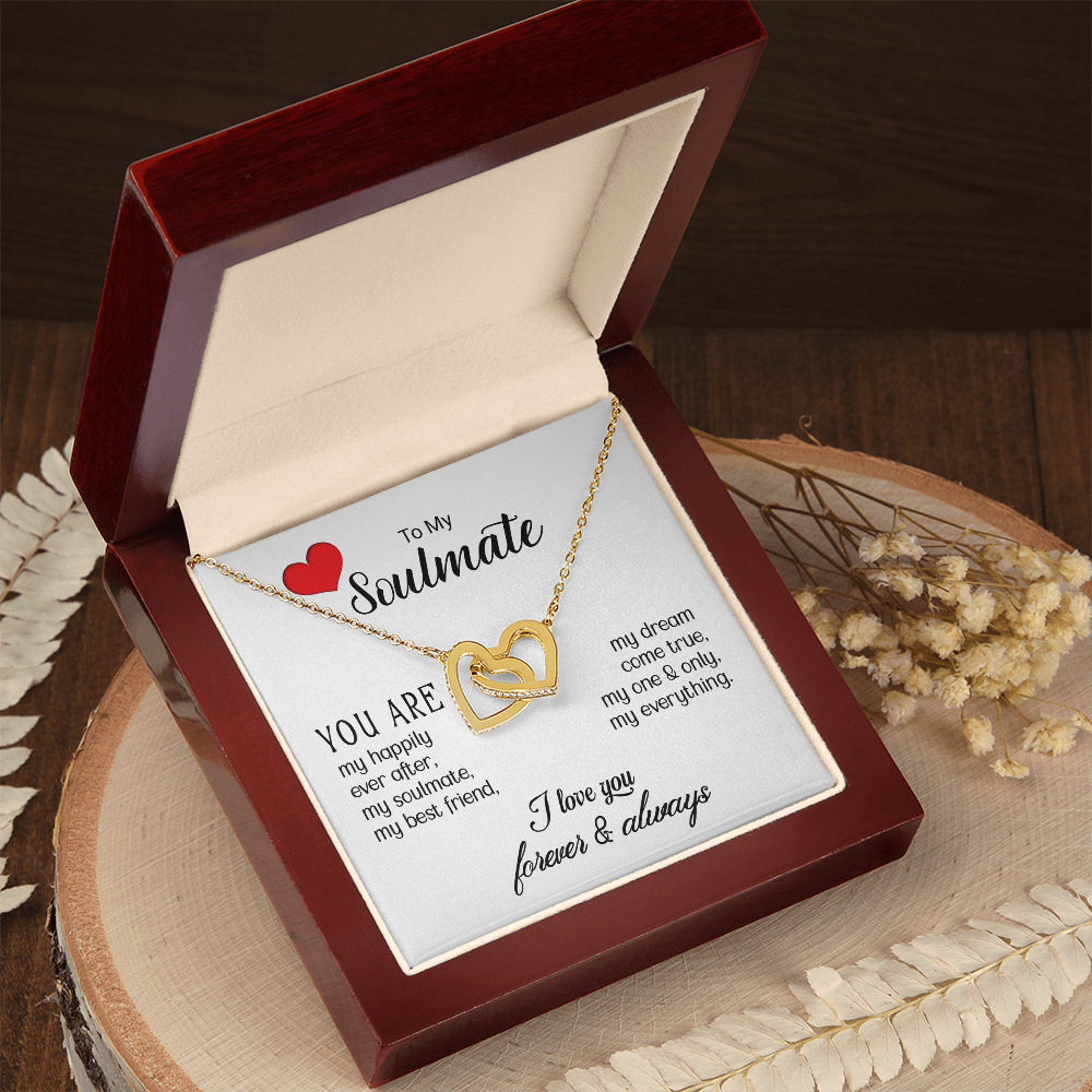 Interlocking Hearts - Soulmate